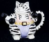 Otagiri Mary Ann Baker Workout Cat with Dumb Bells Teapot Japan